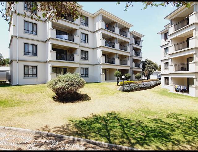 2 BEDROOM APARTMENT FOR SALE IN NOORDWYK